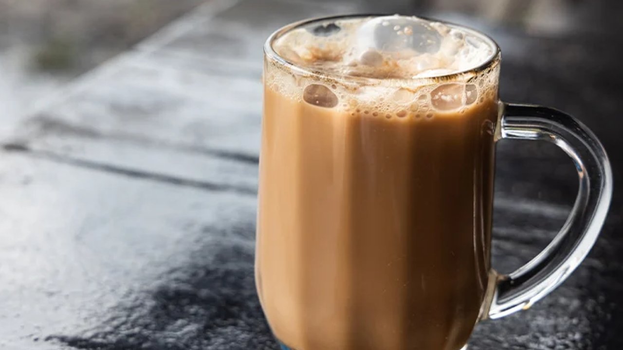 Kalori dan Nutrisi segelas teh tarik, serta dampak konsumsi berlebihan