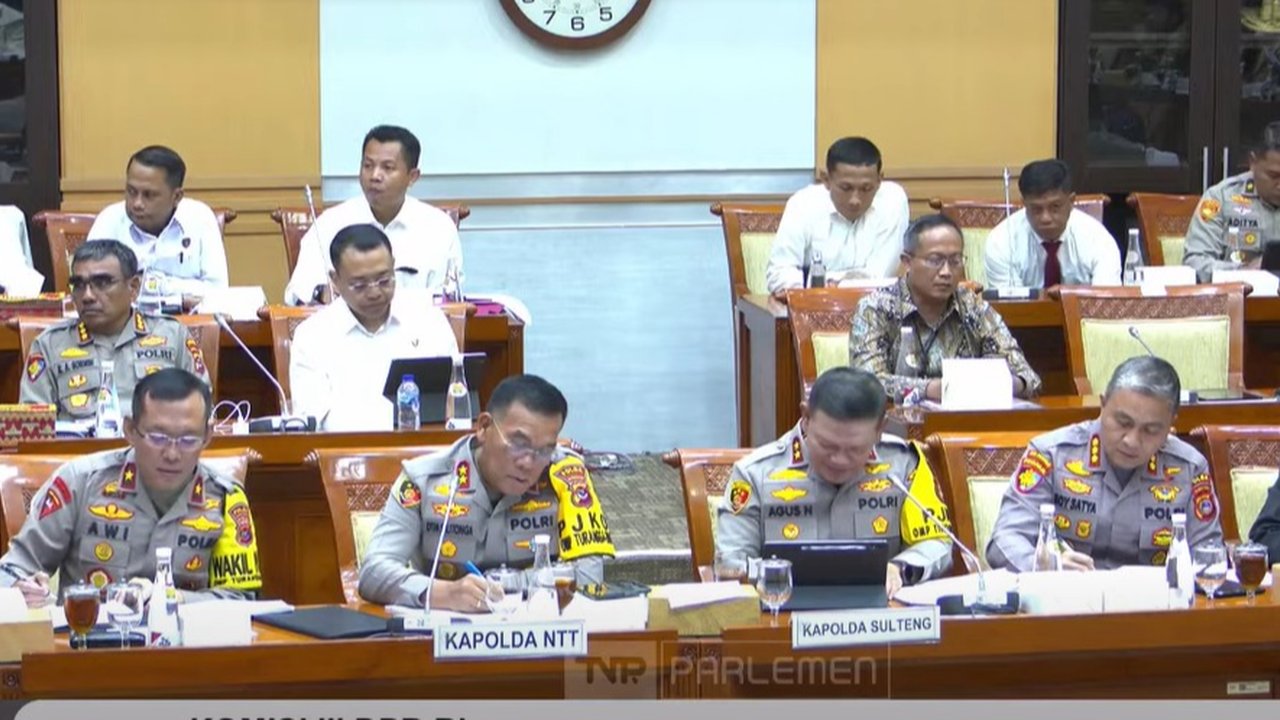 RDP Kapolda Sulteng & NTT dengan Komisi III DPR RI