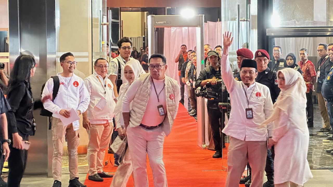 Ridwan Kamil-Suswono kunjungi kawasan Glodok