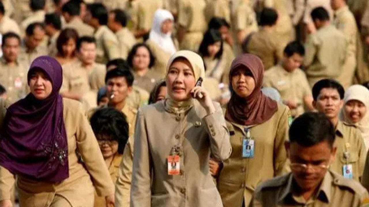 Rini Widyantini salah satu Menteri Perempuan Baru di Kabinet Merah Putih Saat Dilantik Prabowo. [@nita_sepnita]