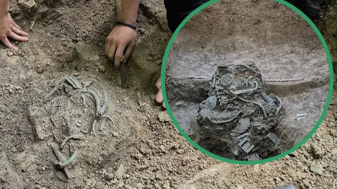 Artefak yang ditemukan di benteng Zaman Besi di Hungaria.