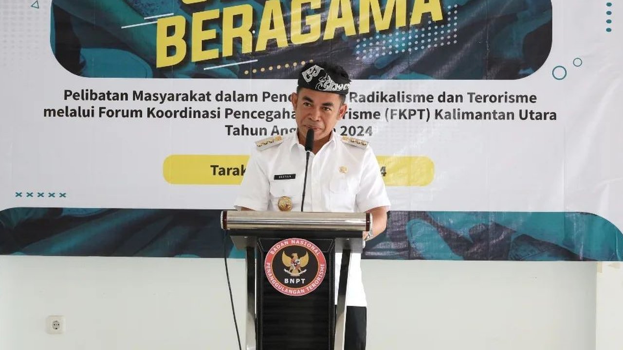 Pj Wali Kota Tarakan membuka Dialog yang diselenggarakan oleh FKPT Kaltara dan BNPT