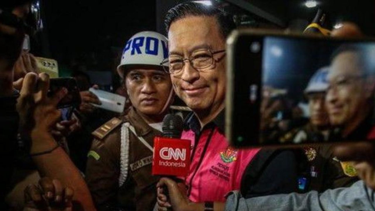 Kejaksaan Agung menetapkan mantan Menteri Perdagangan, Thomas Trikasih Lembong (TTL) atau Tom Lembong, sebagai tersangka kasus dugaan korupsi impor gula saat yang bersangkutan menjabat Mendag pada 2015-2016 lalu.