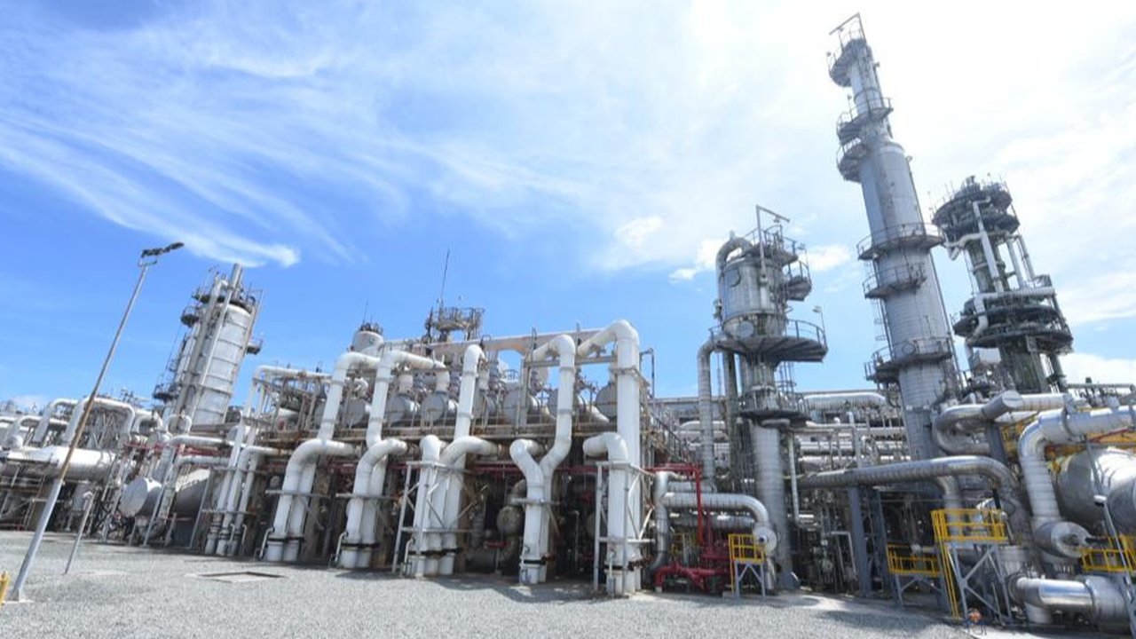 Kilang LNG Badak di Bontang