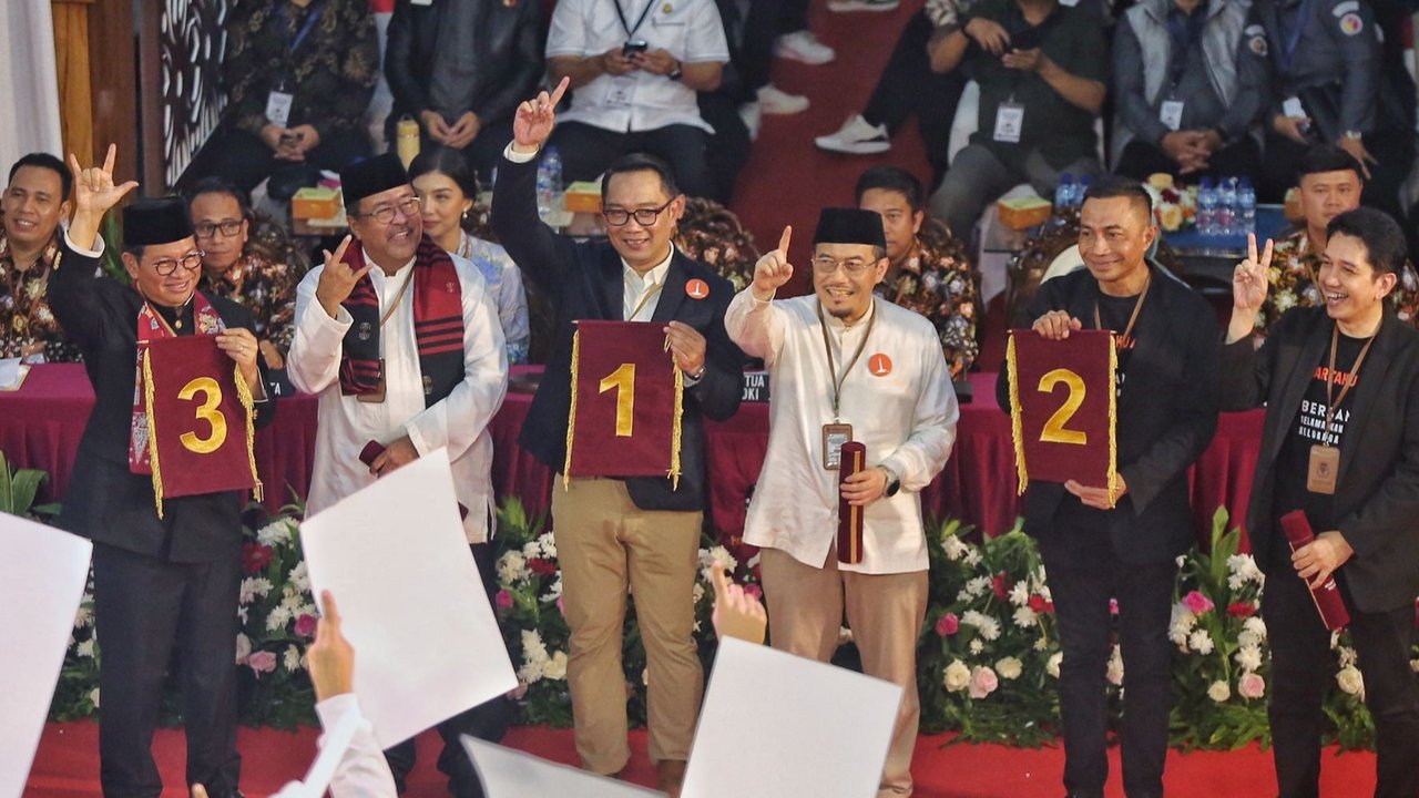 Pengundian nomor urut digelar di kantor KPUD Jakarta yang dipimpin Ketua KPUD Jakarta, Wahyu Dinata.