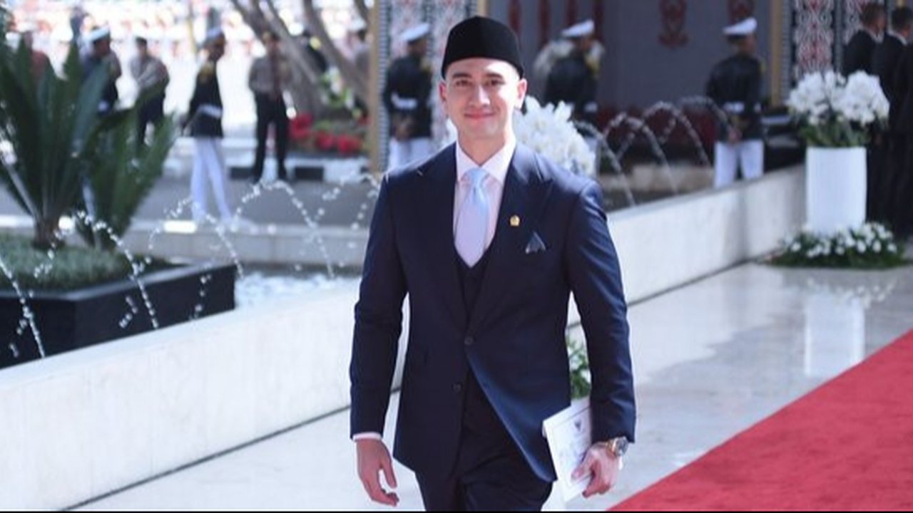 Verrell Bramasta saat pelantikan anggota DPR 2024-2029. (Istimewa)
