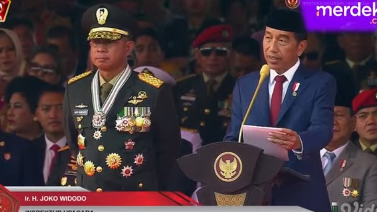 Presiden Jokowi di HUT TNI