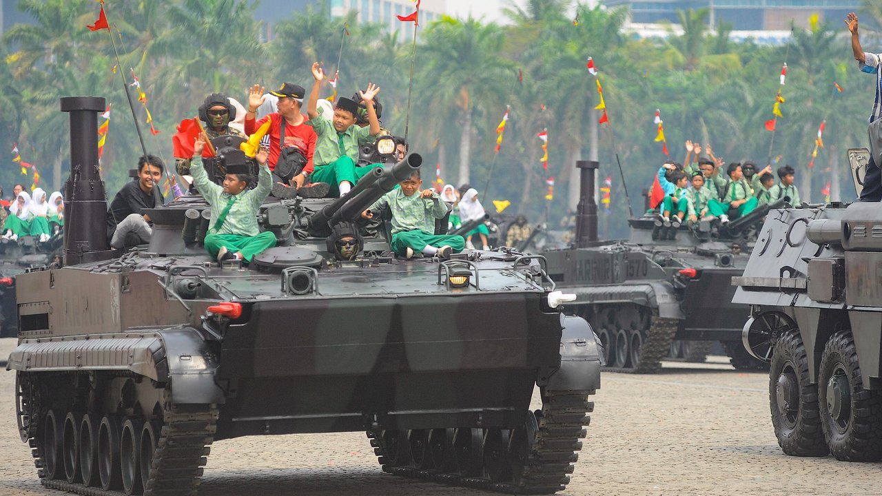 Suasana geladi bersih HUT ke-79 TNI di kawasan Monumen Nasional (Monas), Jakarta, Kamis (3/10/2024).