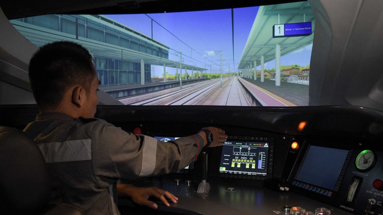 Pelatihan akan dilakukan selama dua tahun. (Timur MATAHARI/AFP)