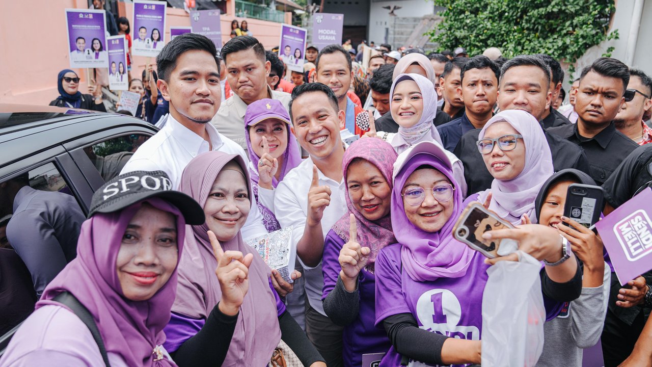 Blusukan di Kota Bogor, Kaesang Pangarep Kampanyekan Sendi-Melli