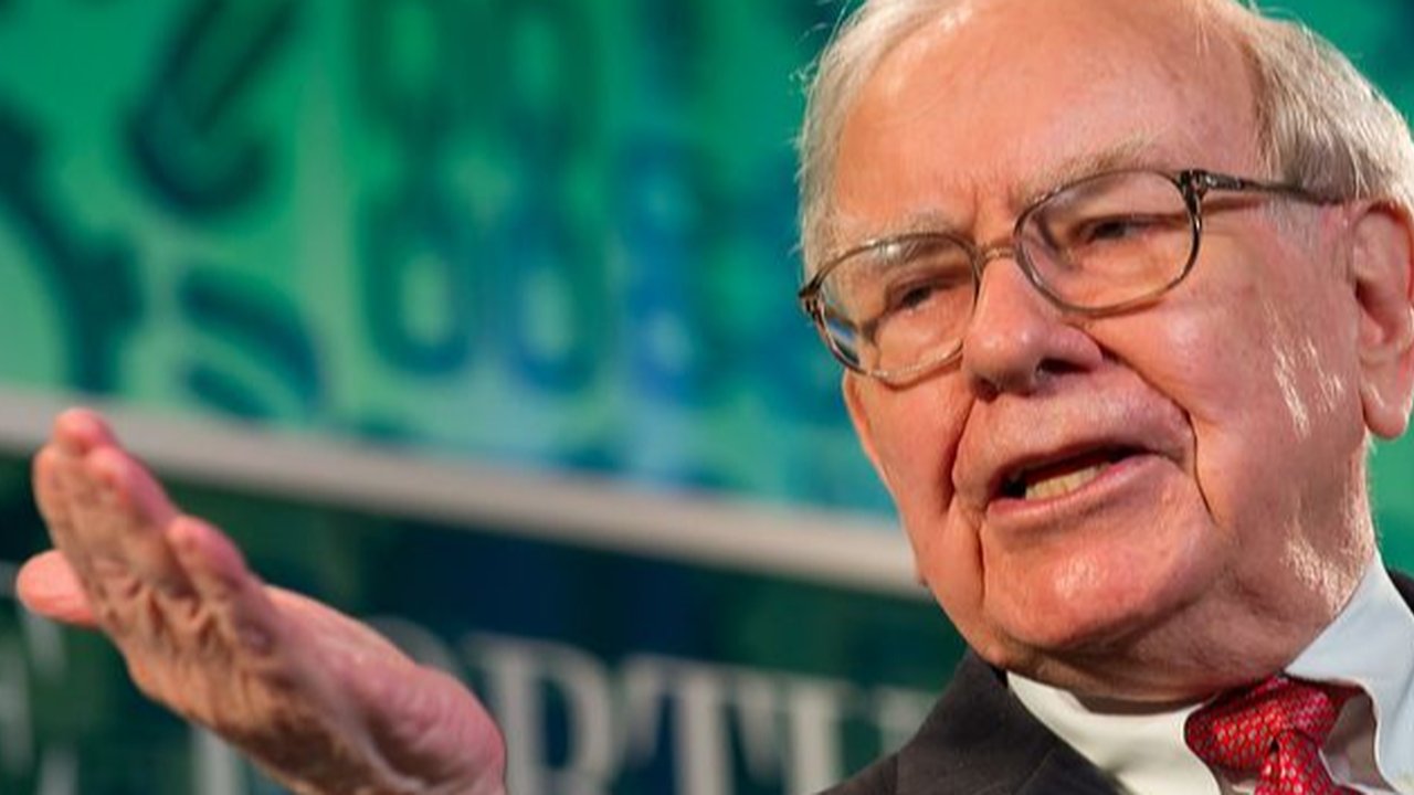 Famous Warren Buffett quotes.