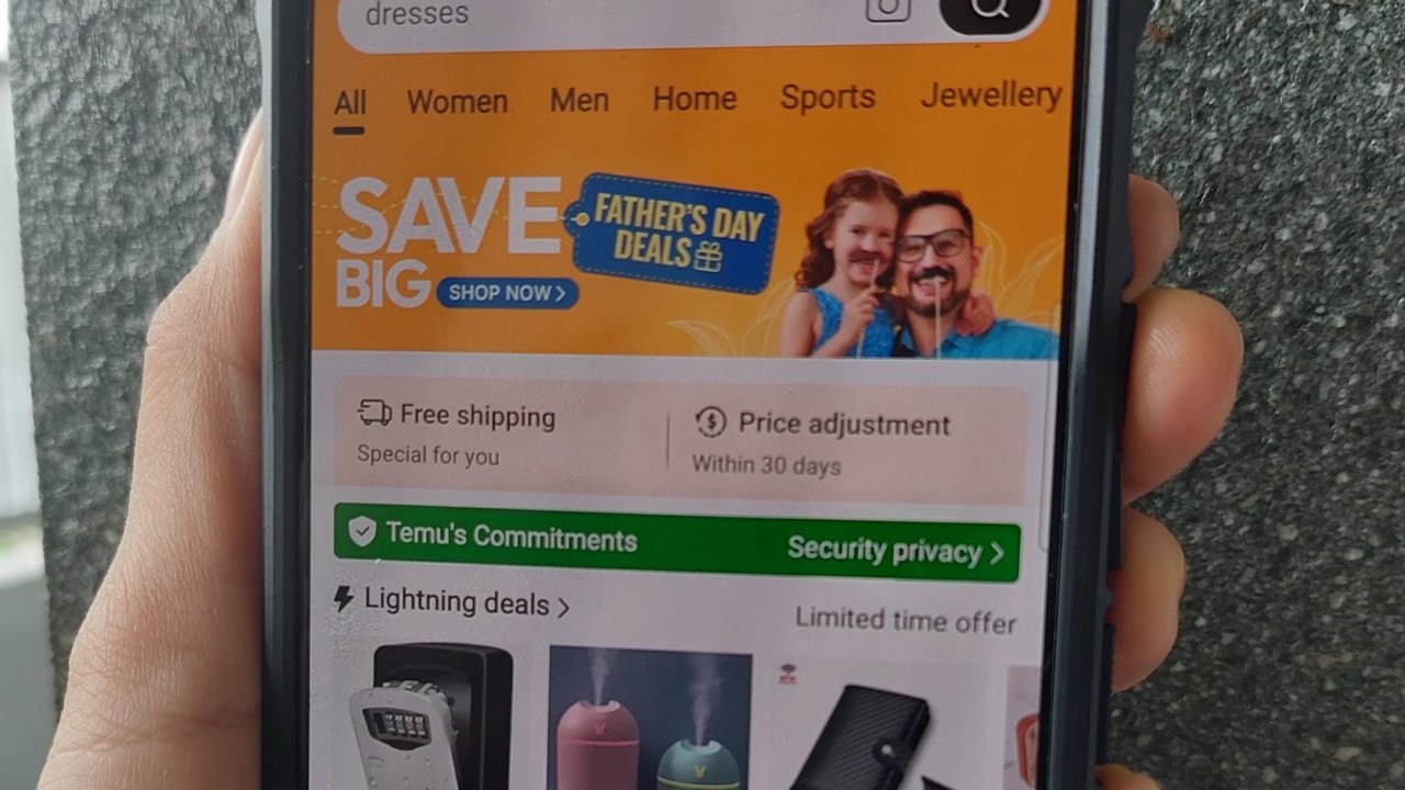 Aplikasi Temu adalah platform e-commerce asal China yang menawarkan direct-to-consumer (D2C). Ini dianggap mengancam UMKM di Indonesia (dok: Ilyas)