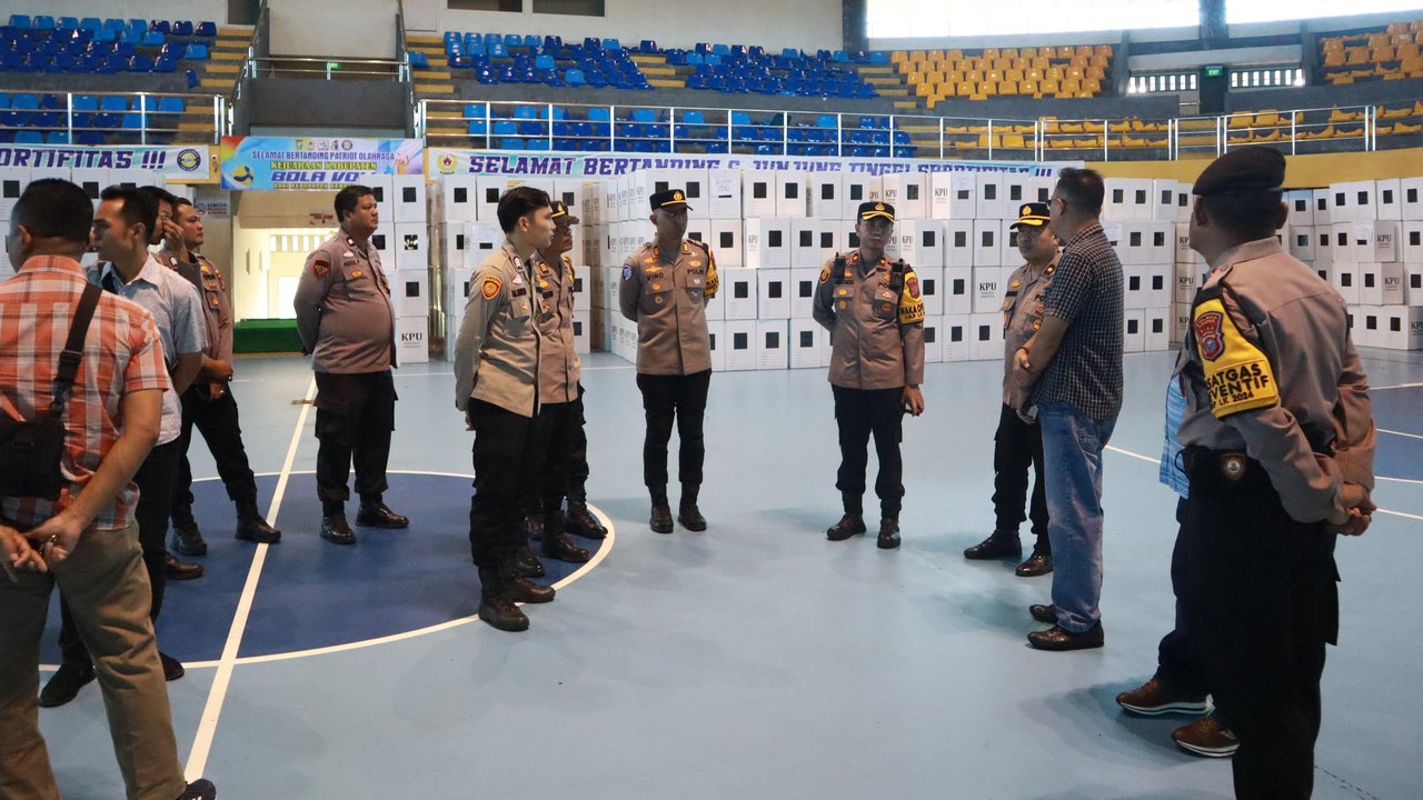 Gudang logistik Pilkada Kampar