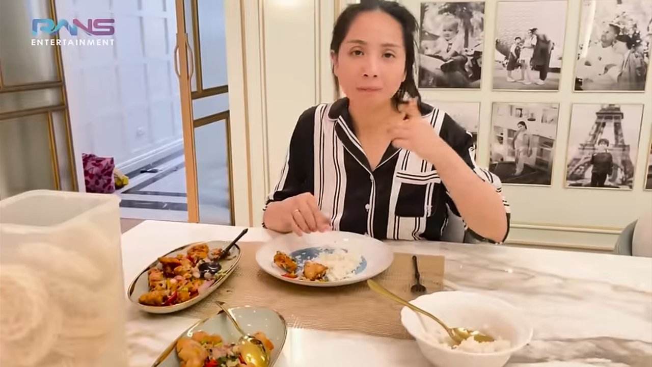 Potret Nagita Slavina Tampil Apa Adanya Tanpa Make Up saat Masak Tuai Kritik, Disebut Cuek Soal Penampilan