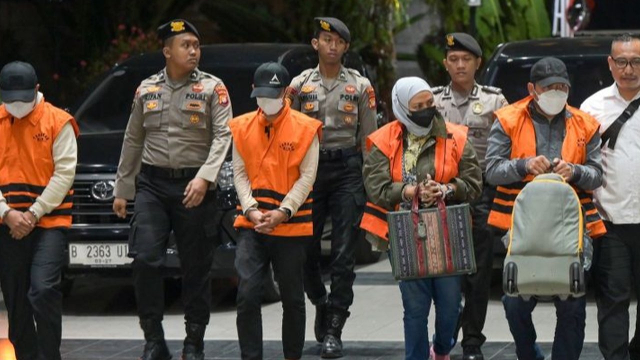 KPK Tangkap Enam Orang saat OTT di Kalsel, Sita Uang Rp10 Miliar