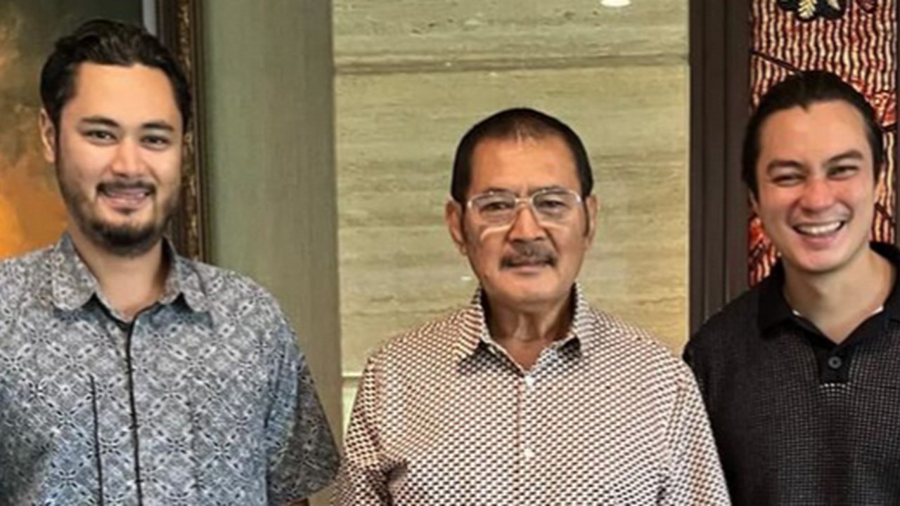 Ayahnya Dekat dengan Keluarga Cendana, Potret Semringah Baim Wong Bareng Bambang dan Panji Trihatmodjo