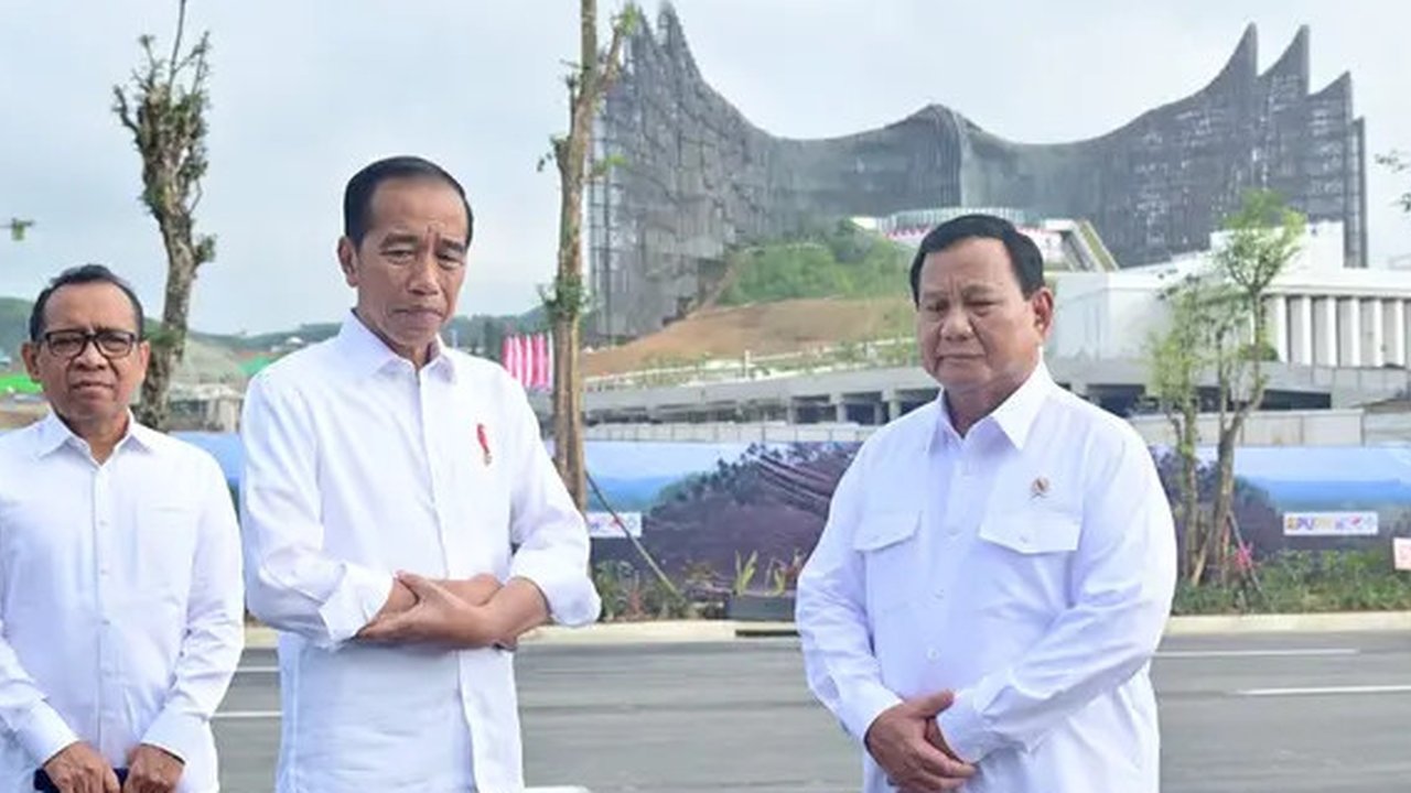 Presiden Jokowi menyampaikan pidato di acara Rapim TNI-Polri yang digelar di IKN, Kalimantan Timur. (Foto: Youtube Sekretariat Presiden)