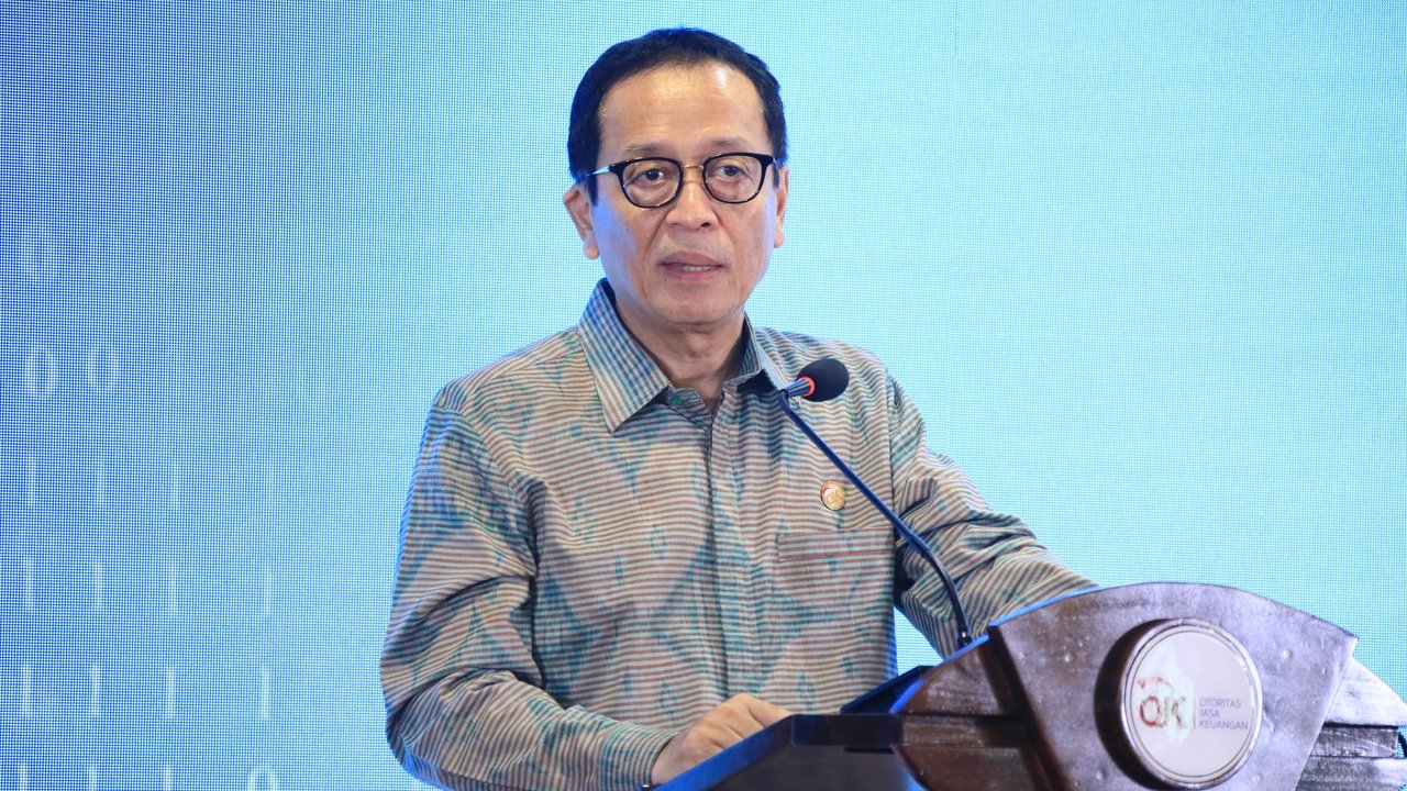 Kepala Eksekutif Pengawas Perbankan OJK Dian Ediana Rae. Otoritas Jasa Keuangan secara resmi meluncurkan Peta Jalan Pengembangan dan Penguatan Lembaga Pengelola Informasi Perkreditan (LPIP) 2024-2028 untuk mewujudkan LPIP yang berintegritas, inovatif, dan kredibel guna meningkatkan efisiensi penyaluran kredit dalam rangka mendorong pertumbuhan kredit dan inklusi keuangan nasional. (Dok. OJK)