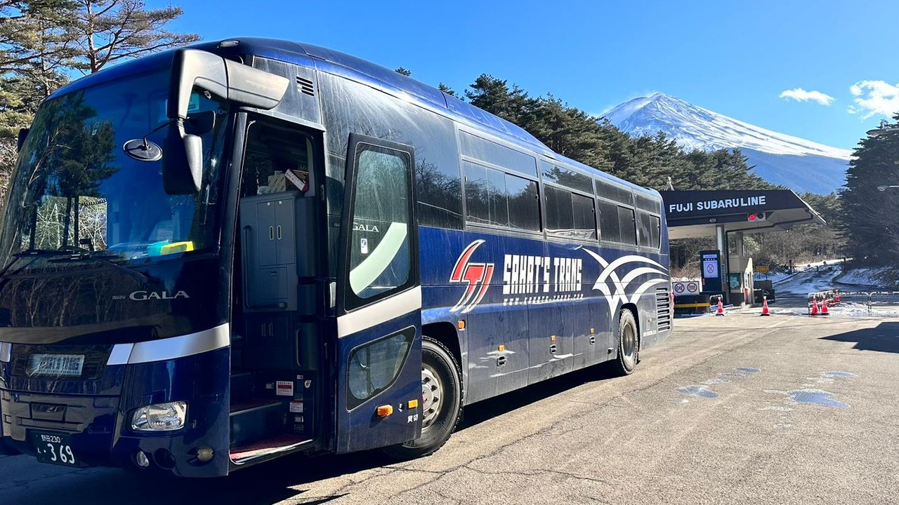 Bus viral Sahat's Trans di Jepang