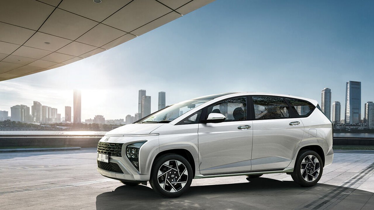 Kenali Varian Hyundai Stargazer Terbaru, Dari Essential Hingga X yang Lebih Sporty