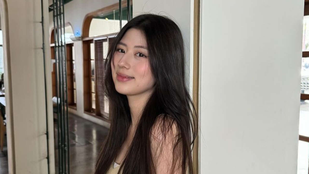 Potret Cantik Lydia Onic dengan Rambut Terurai, Brand Ambassador Tim Esport Asal Samarinda