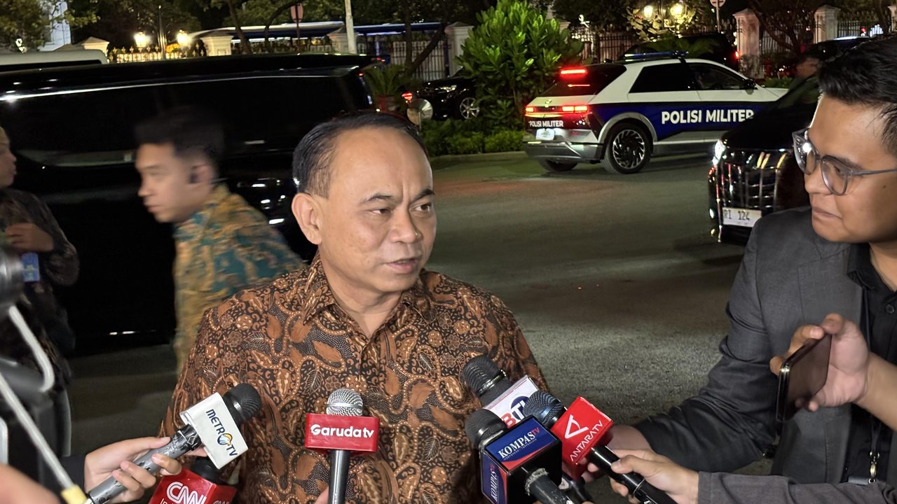 Menteri Koperasi pada Kabinet Merah Putih, Budi Arie Setiadi menerima kunjungan audiensi dari Ketua Koperasi Simpan Pinjam (KSP) Nasari Frans Meroga Panggabean (Istimewa)