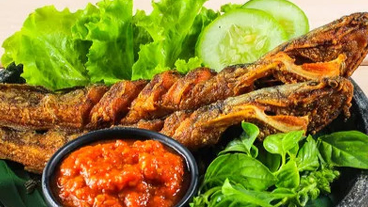 Teknik Goreng Lele yang Renyah dan Bebas Minyak Meletup, Begini Caranya