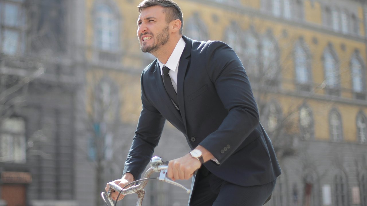 Manfaat Bersepeda ke Kantor bagi Kesehatan Fisik dan Mental