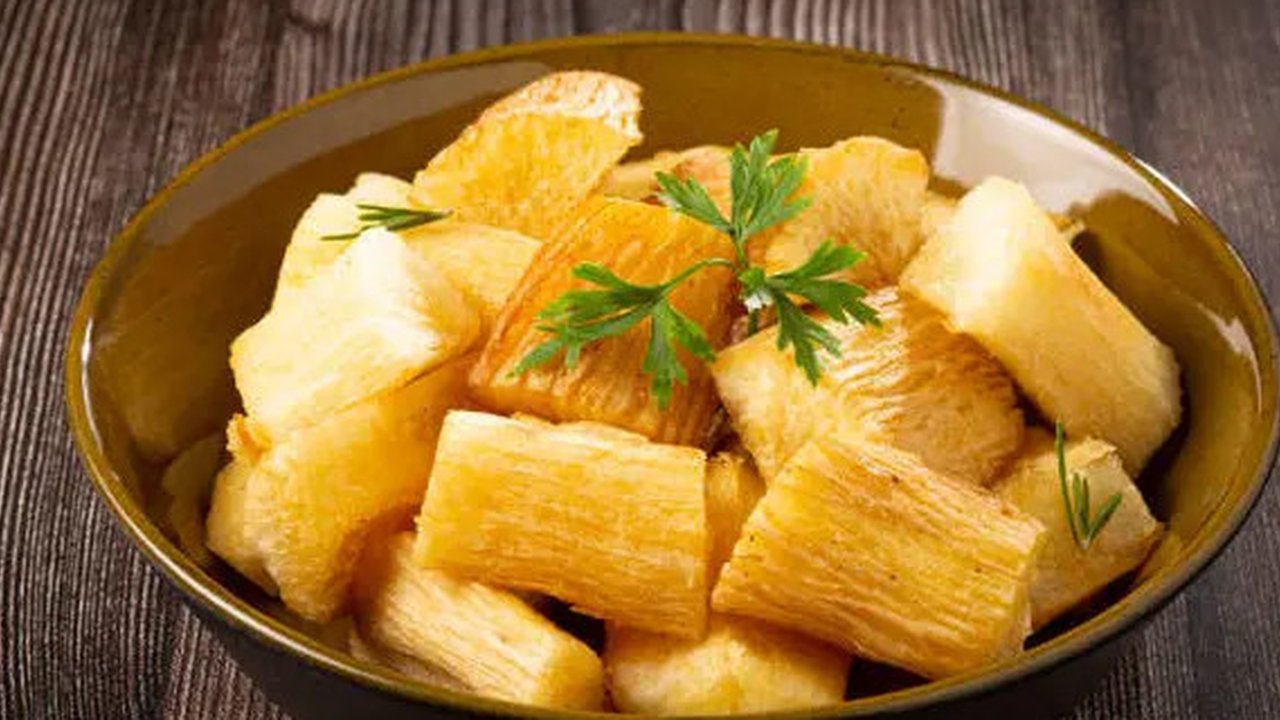 Cara Sukses Membuat Singkong Goreng Keju Merekah dan Gurih