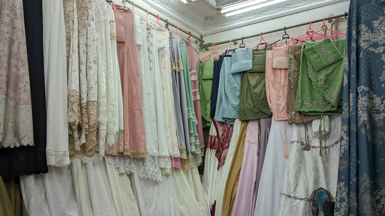 Kain Silk