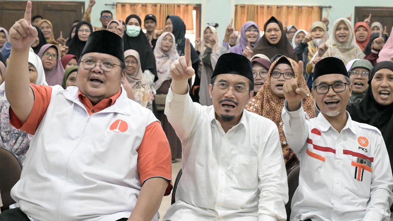 Ketua DPW PKS Jakarta Khoiruddin dan Suswono