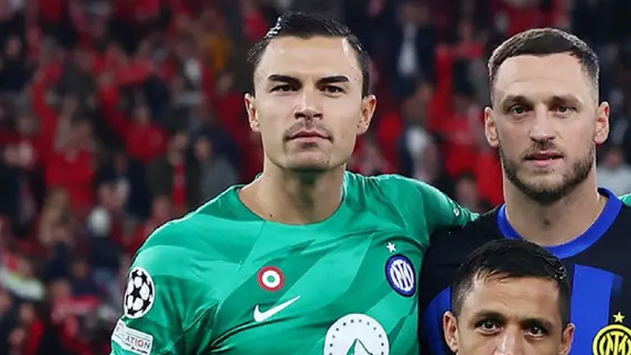Kiper Timnas Indonesia, Maarten Paes, melakukan tiga penyelamatan gemilang pada babak pertama kontra Timnas Australia dalam laga kedua putaran ketiga Grup C kualifikasi Piala Dunia 2026 zo