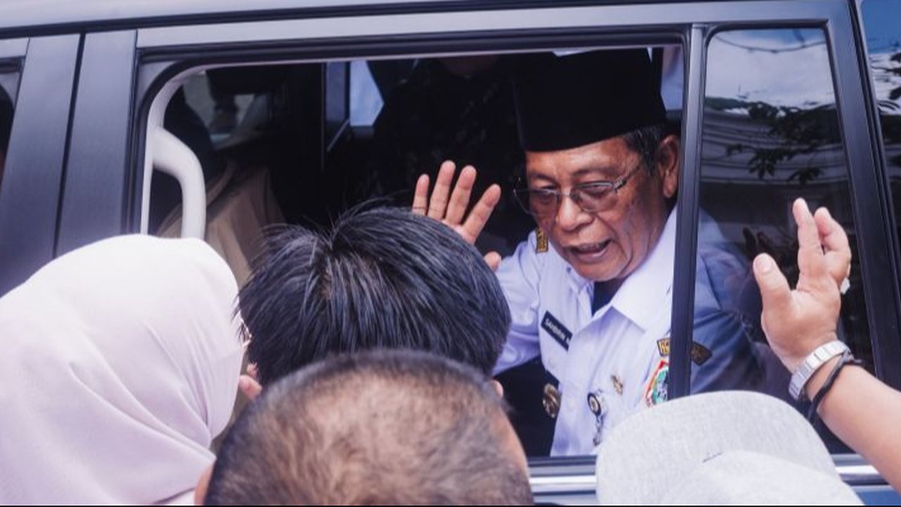 Gubernur Kalimantan Selatan (Kalsel) H. Sahbirin Noor