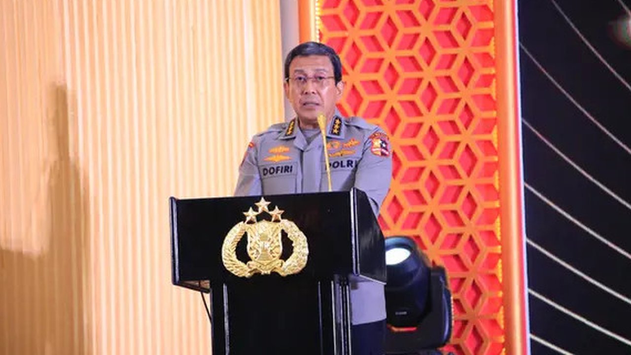 Irwasum Polri Komjen Ahmad Dofiri  dalam sambutan di sarasehan peringatan Hari Jadi ke-76 Polisi Wanita Republik Indonesia. (Foto: Istimewa).