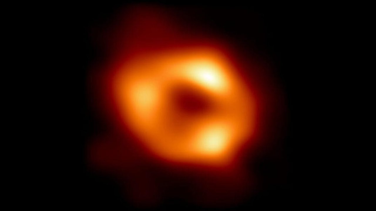 Scientists identify faint black holes in galaxies that formed during the early days of the universe, using imagery from the Hubble Space Telescope.