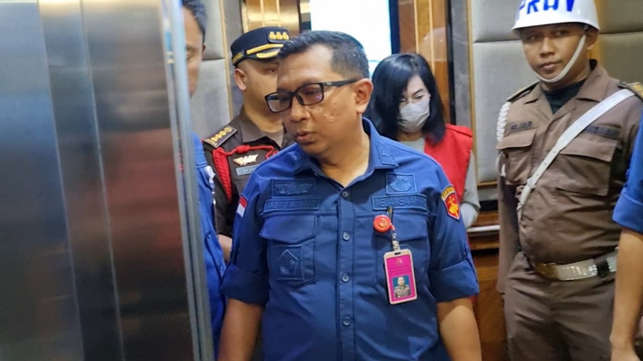 Ibunda Ronald Tannur Tiba di Kejagung