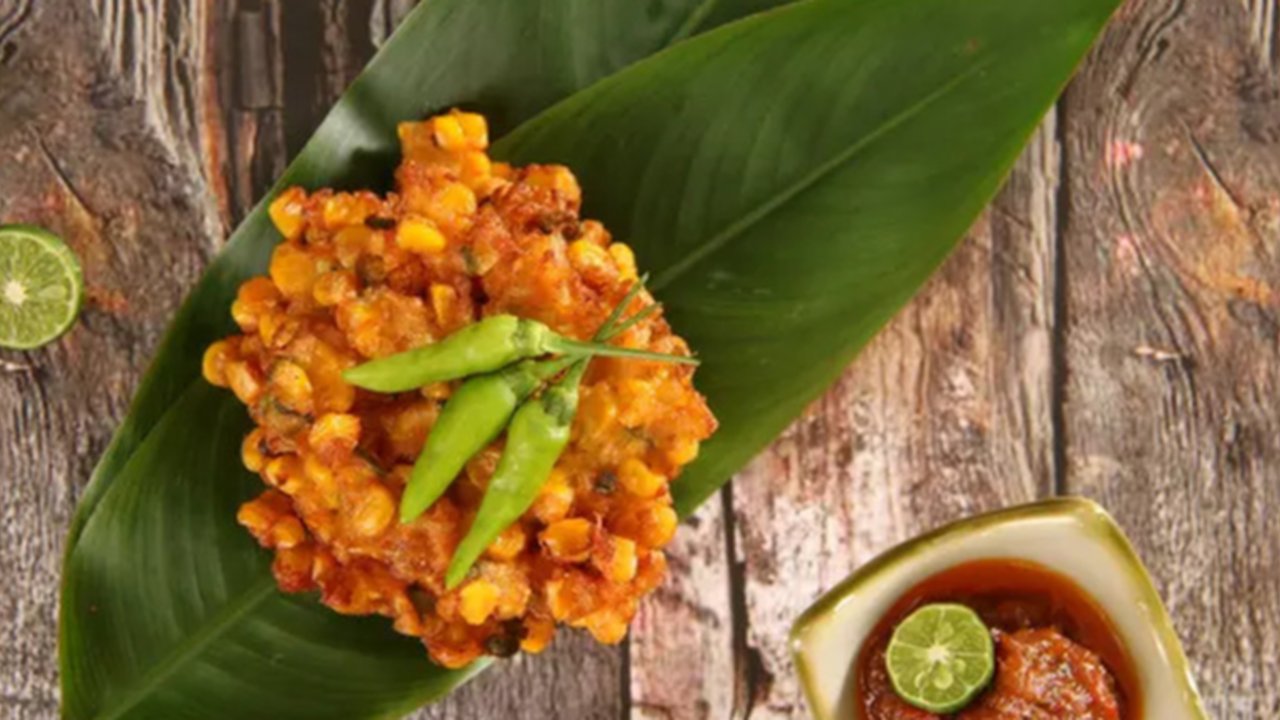 Cara Buat Bakwan Jagung Krispi Tanpa Tepung dan Telur, Begini Triknya