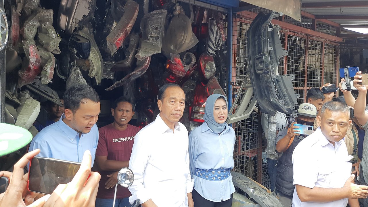 Jokowi-Kaesang kampanyekan Respati-Astrid