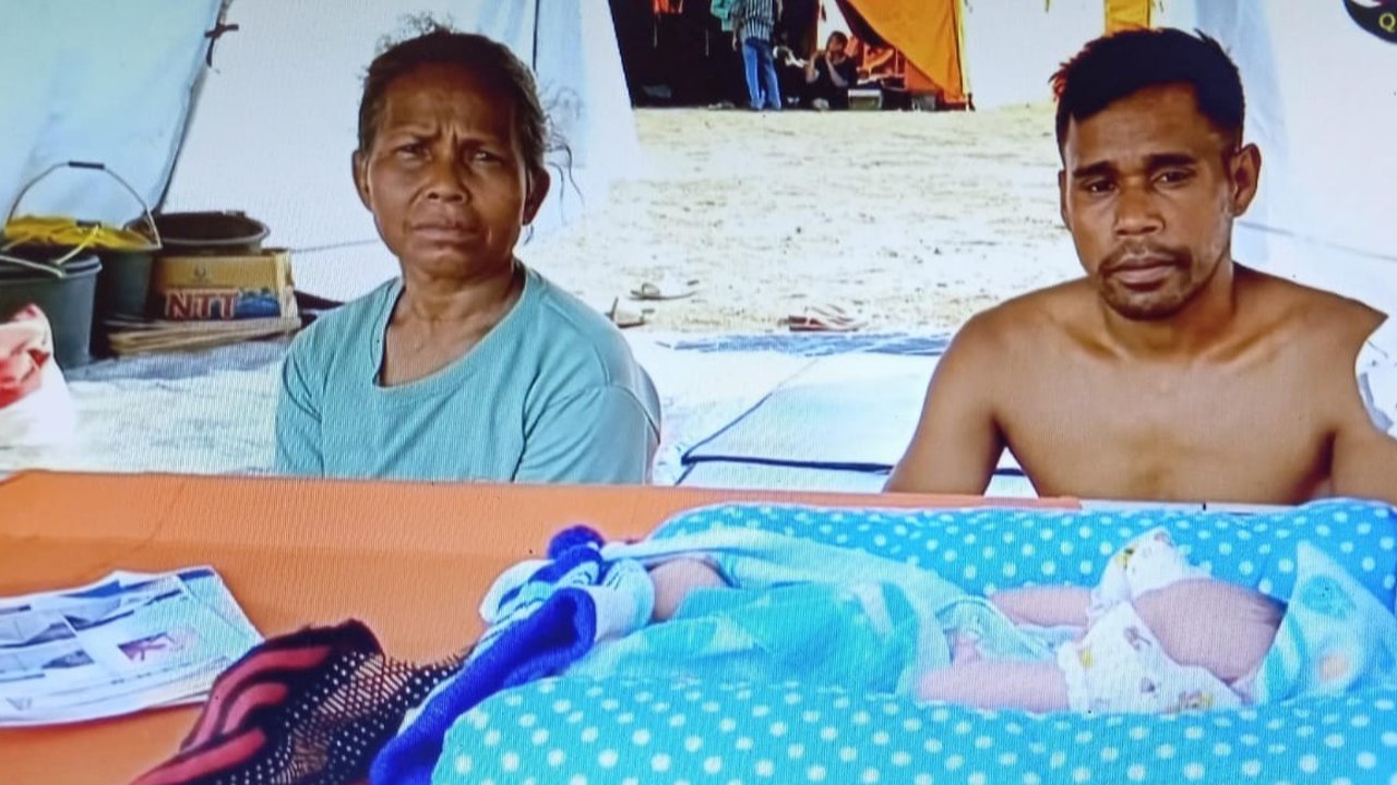 Bayi Laki-Laki Diberi Nama 'Gibran' Lahir usai Erupsi Lewotobi