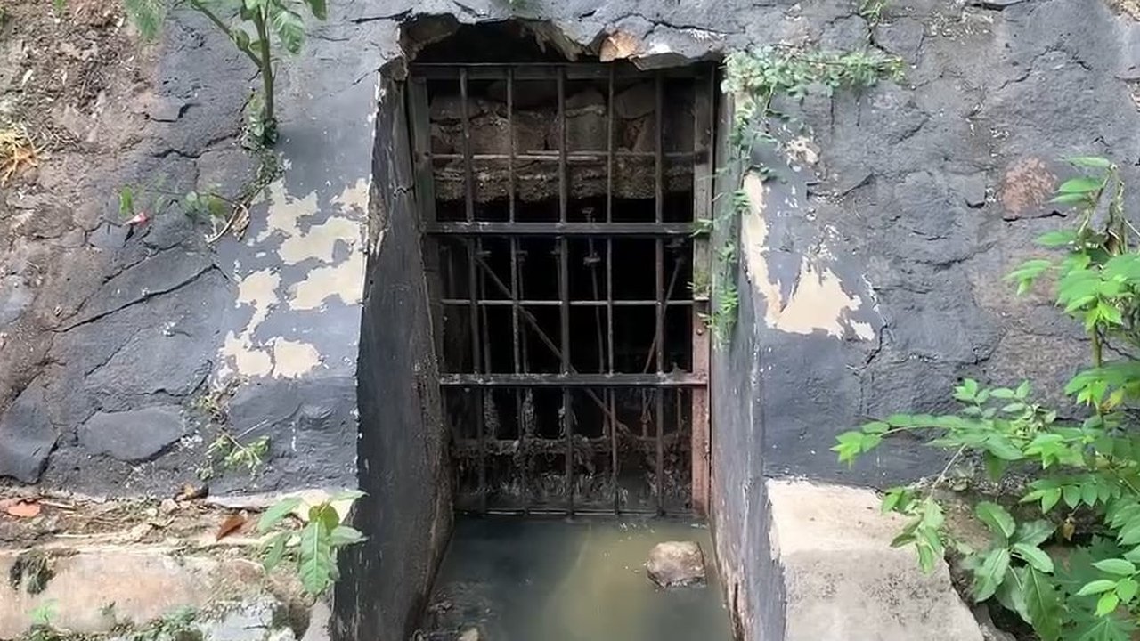 Gorong-gorong jalur pelarian narapidana Rutan Salemba.