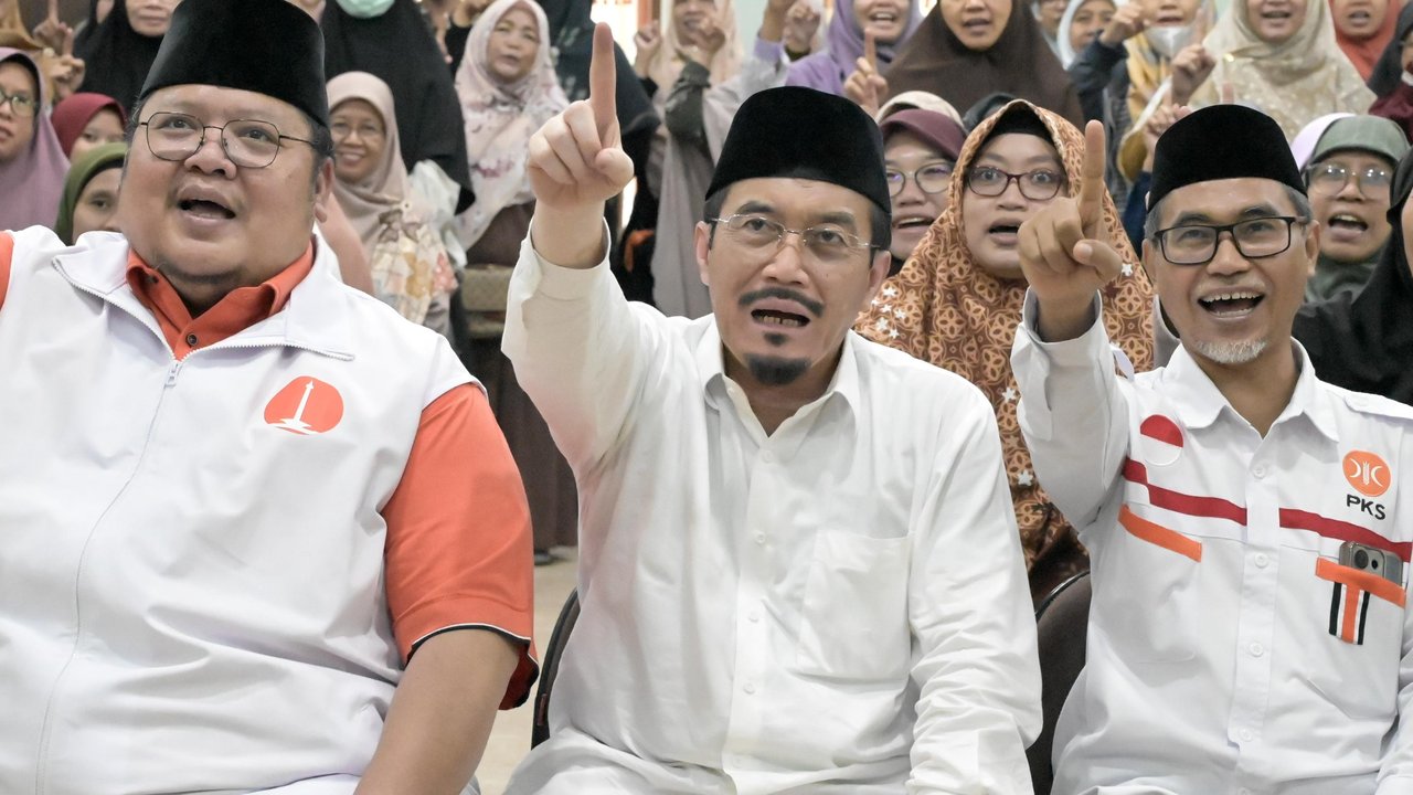 Ketua DPW PKS Jakarta Khoiruddin dan Suswono