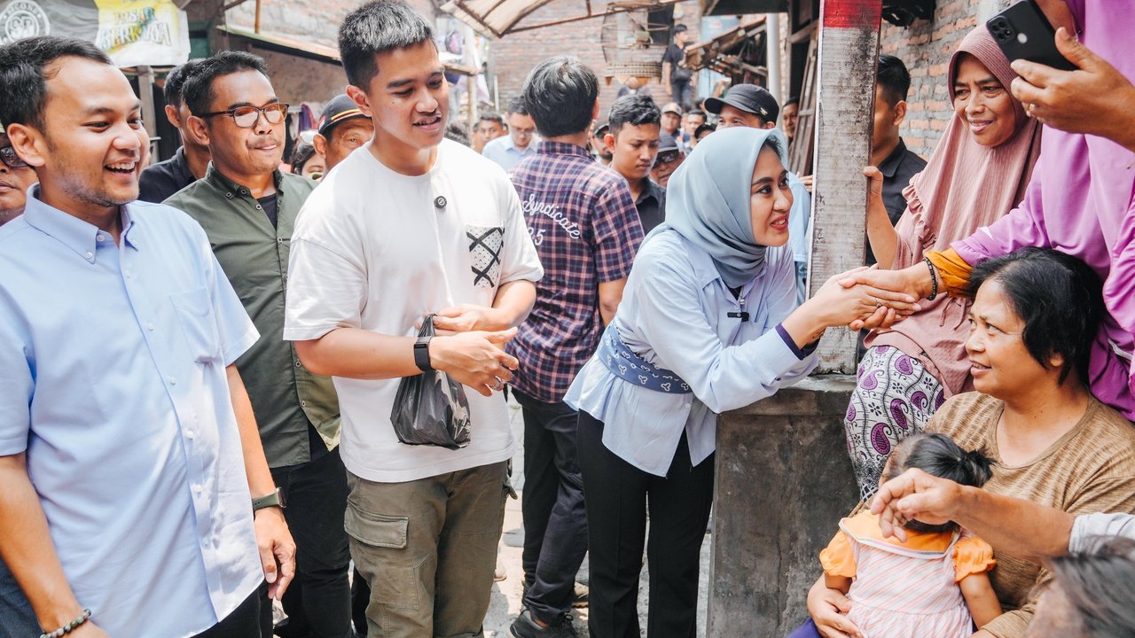 Kaesang Pangarep Kunjungi Perkampungan Pucang Sawit