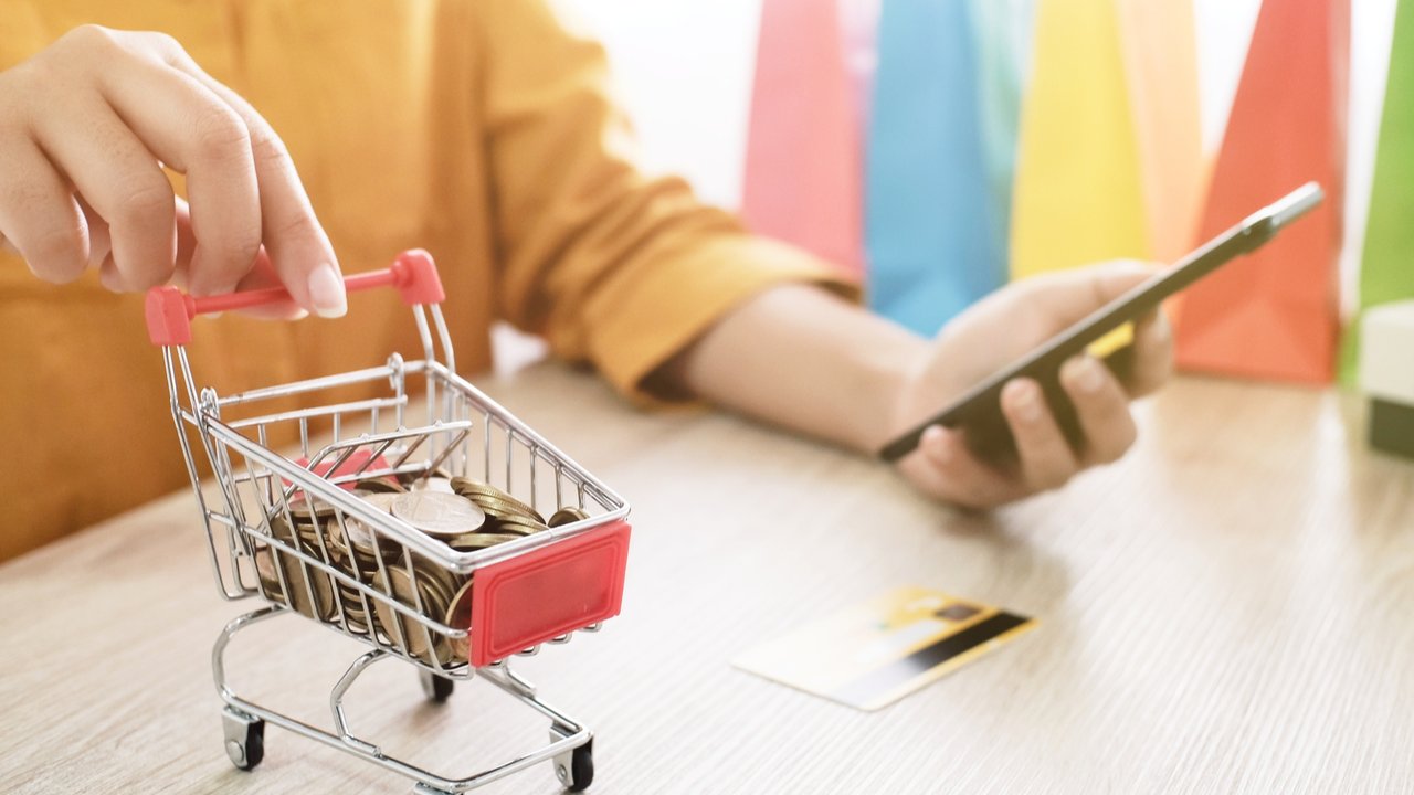 Ilustrasi belanja online.