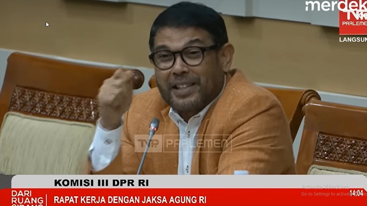 Anggota Komisi III dari PKS Nasir Djamil