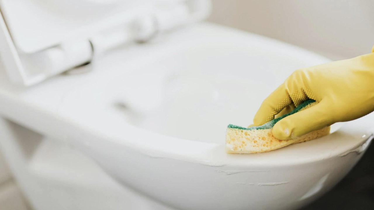 Ilustrasi Toilet. (Foto: Unsplash/Rashid Khreiss)