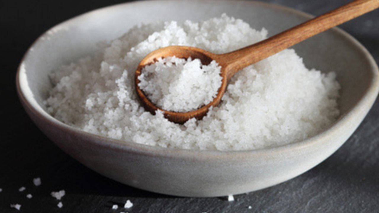 Ilustrasi Sea Salt / Garam Laut (sumber: unsplash)