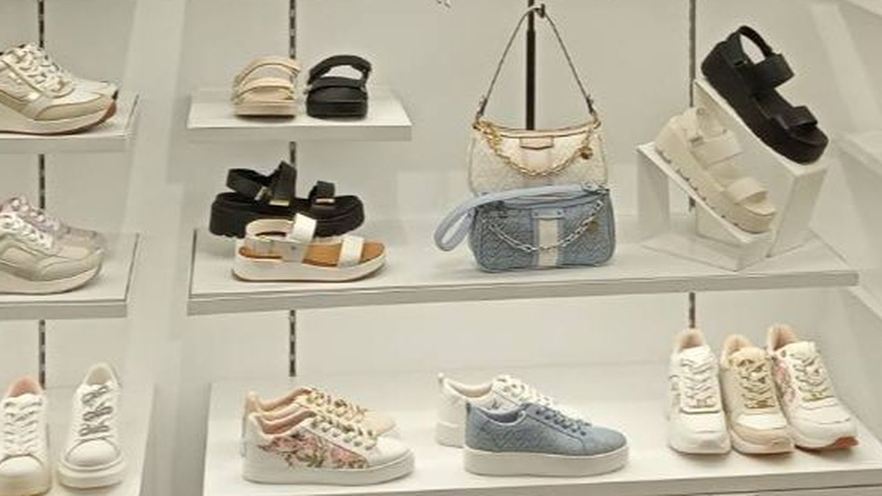 Teknologi ini membuat penyuka sepatu tumit tinggi lebih nyaman menggunakannya.