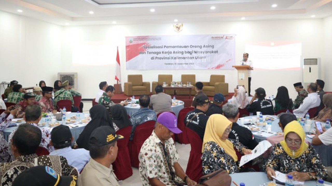 Pj Wali Kota Tarakan membuka Sosialisasi Pengawasan dan Pemantauan Orang Asing