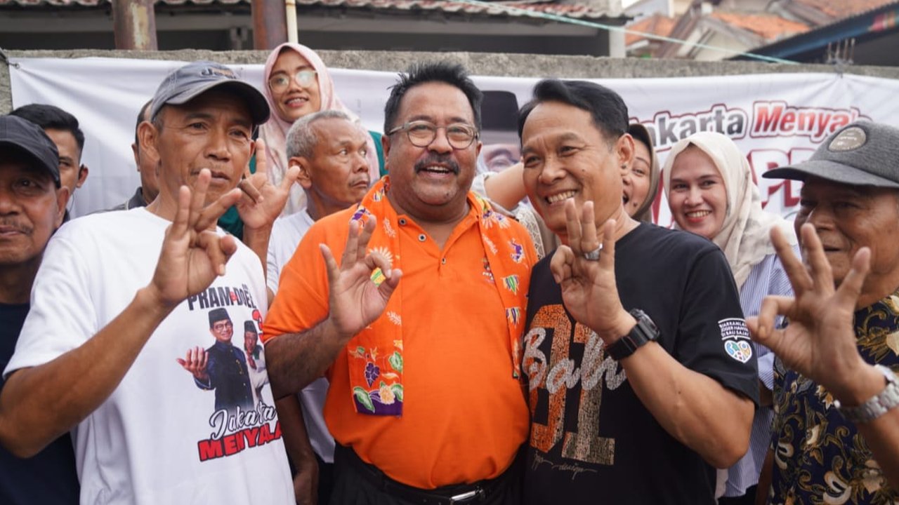 Rano Karno di Lebak Bulus