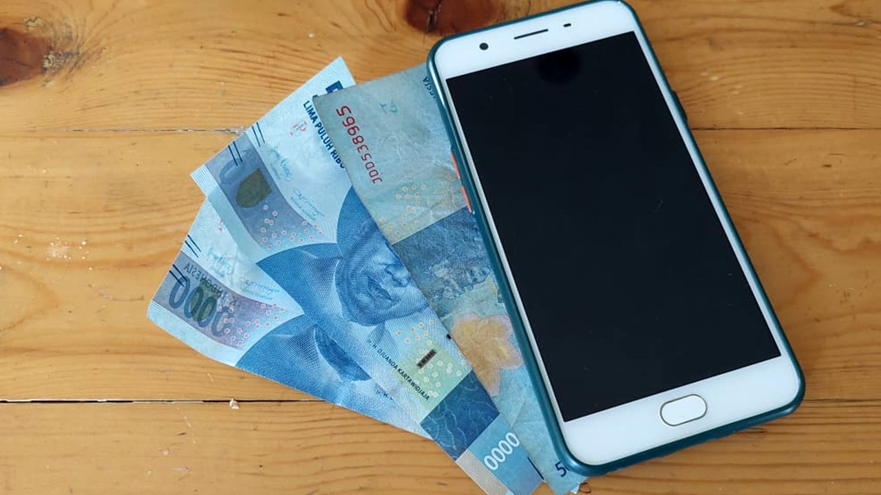 Ilustrasi Pinjaman Online alias Pinjol. (Liputan6.com/Rita Ayuningtyas)